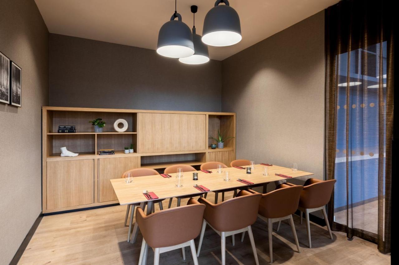 Courtyard By Marriott Glasgow Sec المظهر الخارجي الصورة