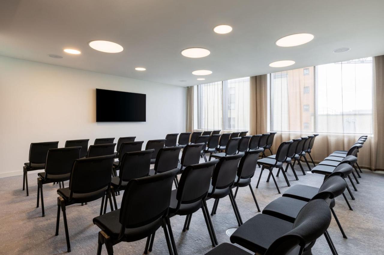 Courtyard By Marriott Glasgow Sec المظهر الخارجي الصورة