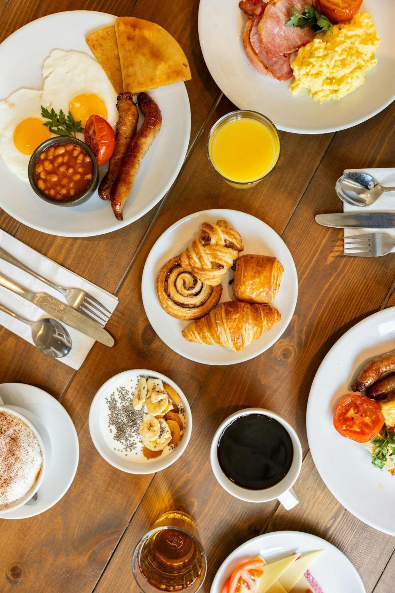 Courtyard By Marriott Glasgow Sec المظهر الخارجي الصورة