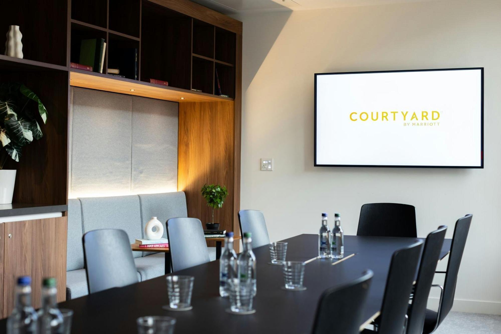 Courtyard By Marriott Glasgow Sec المظهر الخارجي الصورة