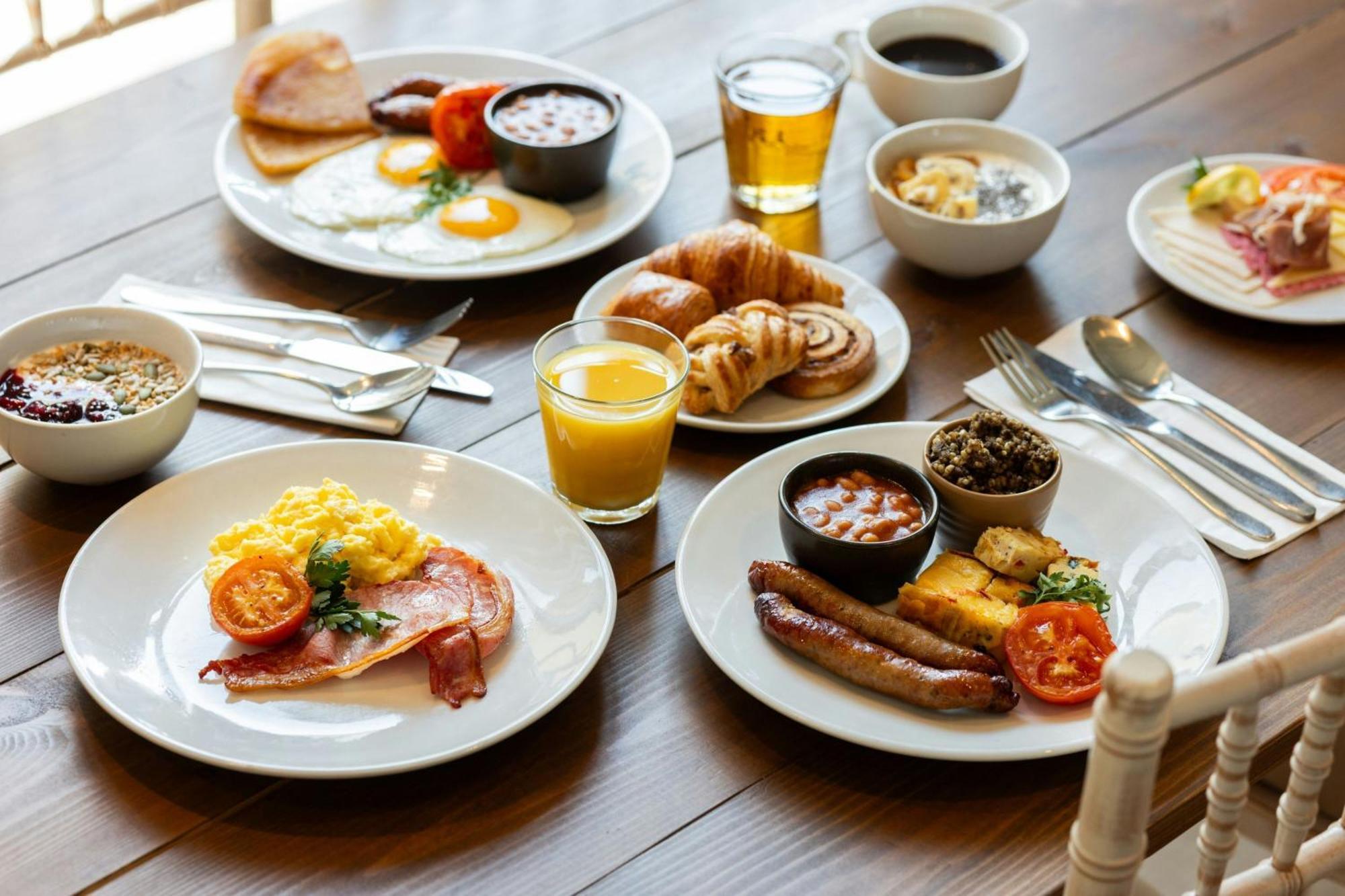 Courtyard By Marriott Glasgow Sec المظهر الخارجي الصورة